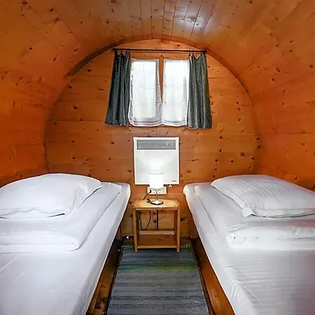 Hostel Zozo Brașov