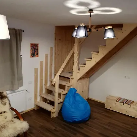 Hostel Zozo *