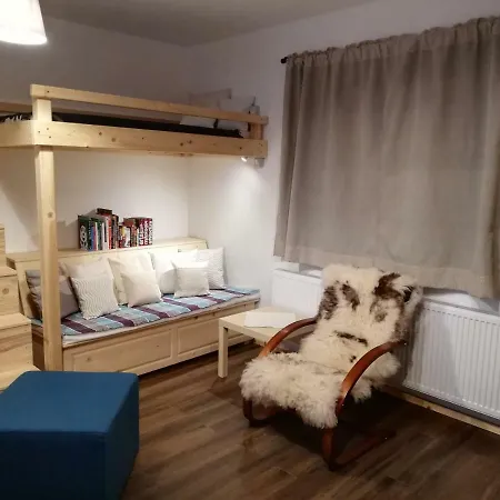 Hostel Zozo Brašov